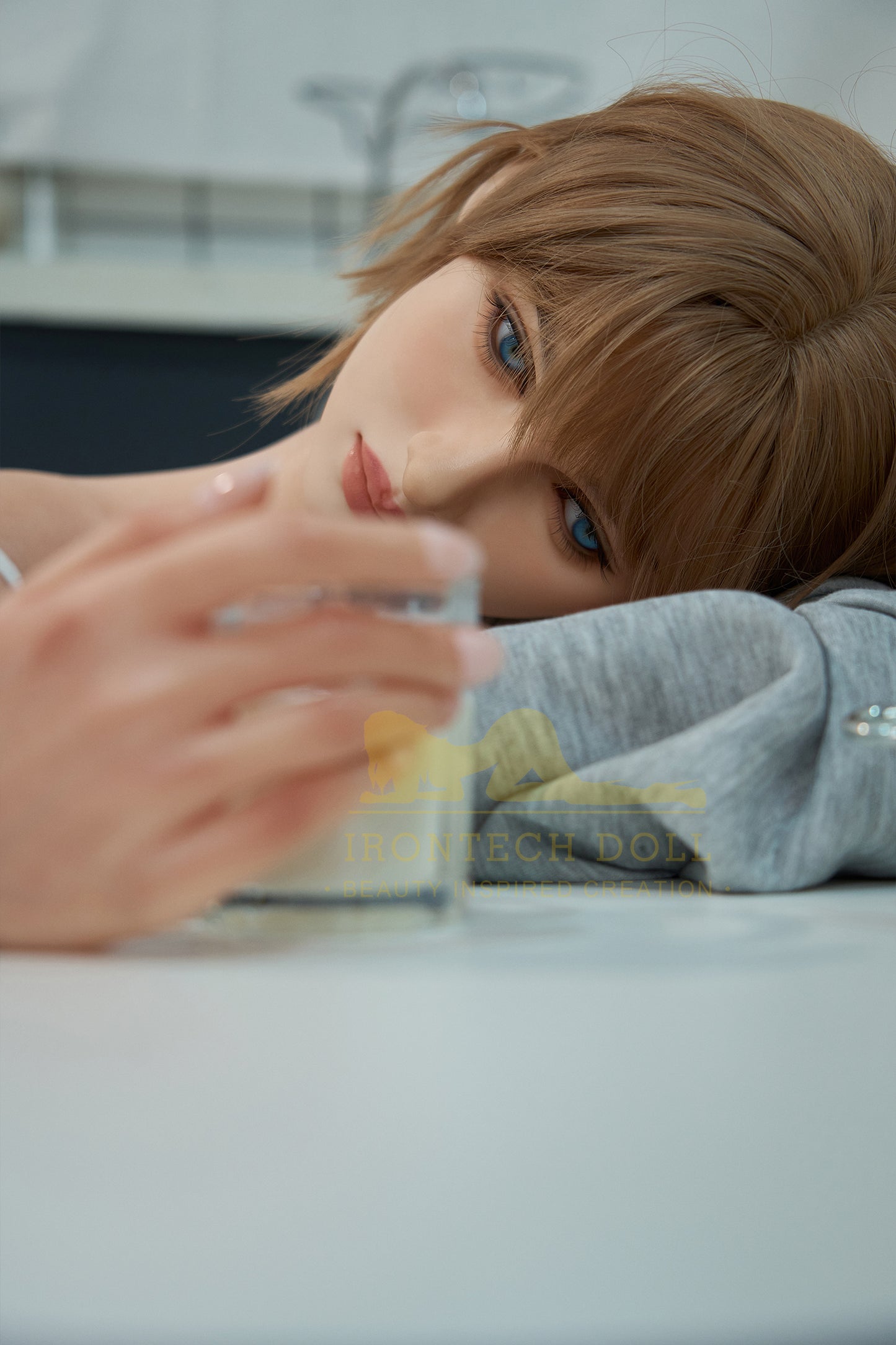 Irontech – Trista Milne - 166 公分/5 英尺 5 D 杯矽膠性玩偶