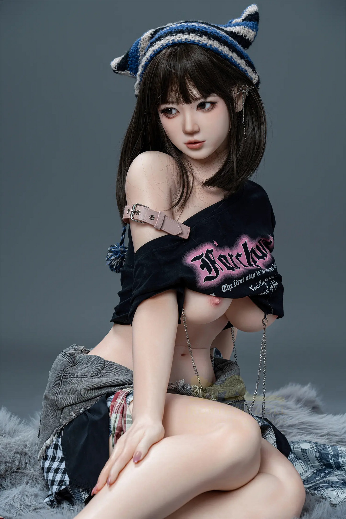 Irontech 娃娃 – Liisi - 158 公分/5 英尺2 D 杯矽膠性玩偶