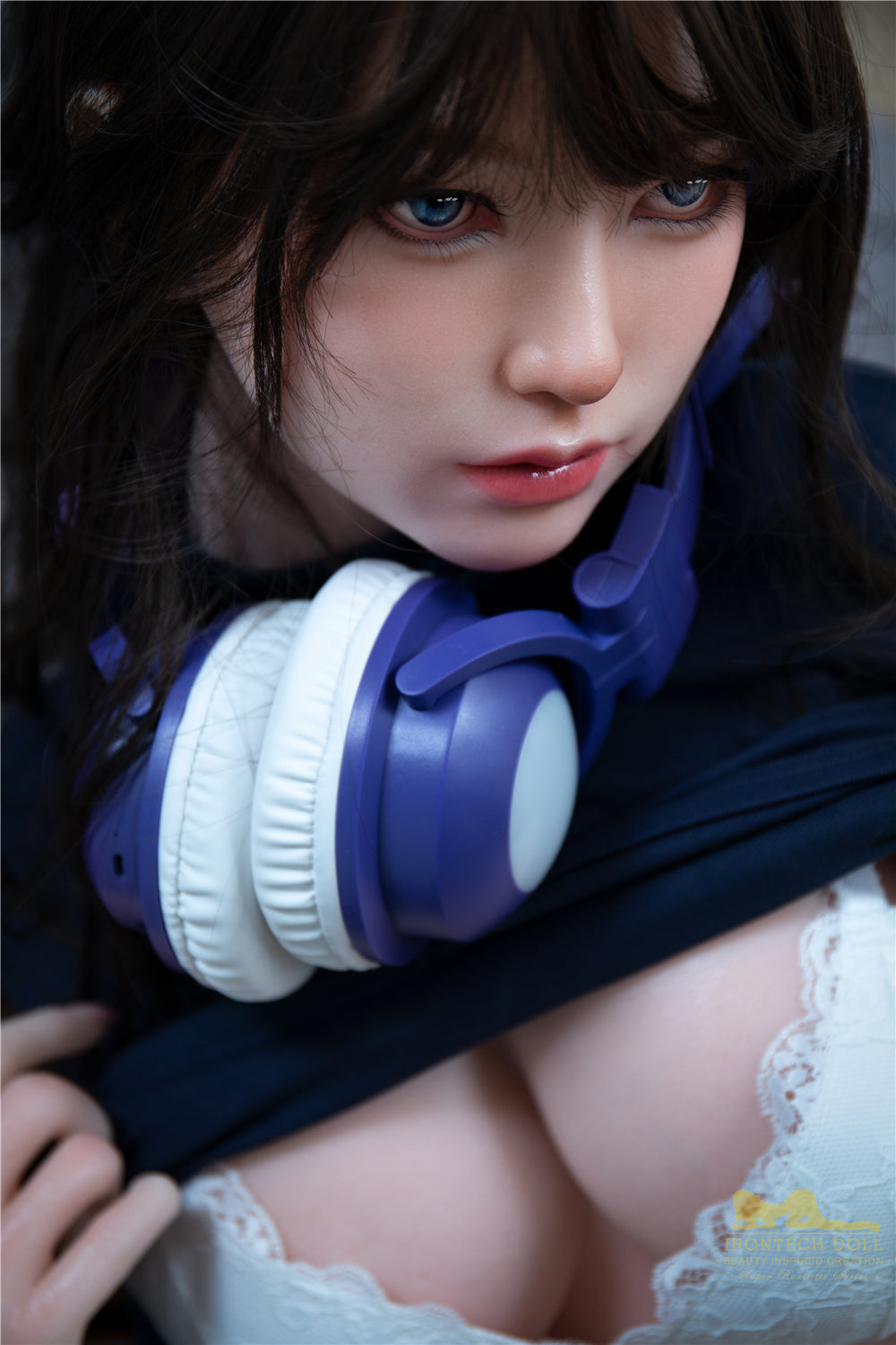 Irontech – Trista Milne - 166 公分/5 英尺 5 D 杯矽膠性玩偶